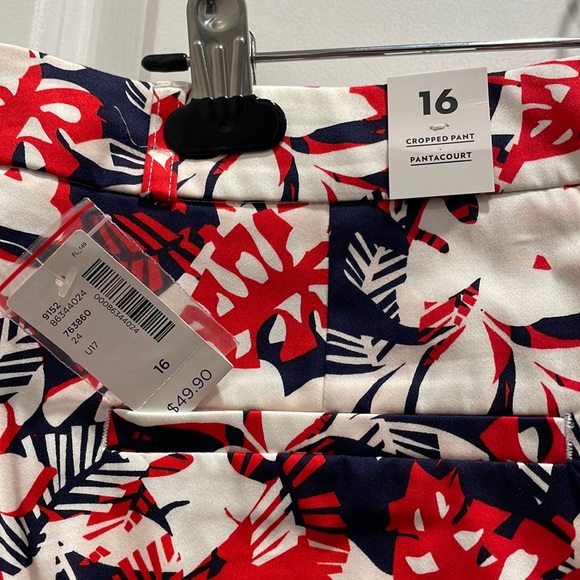 Ladies fun ankle pants. - Picture 4 of 4